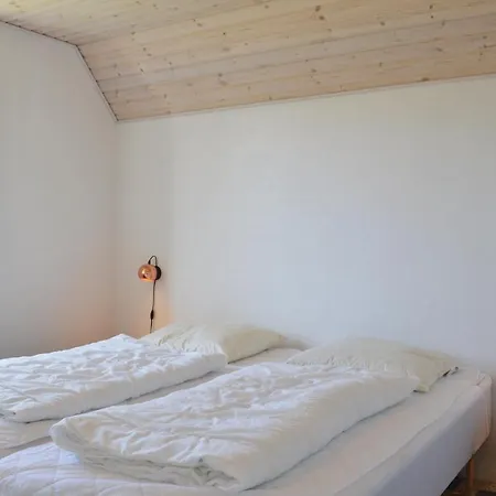 Five-bedroom In Σπίτι διακοπών Ulfborg
